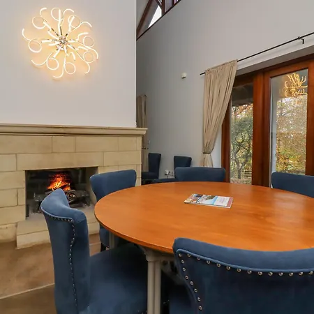 Holiday home Sandy Gates *