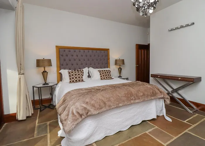 Sandy Gate * Knaresborough